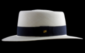 Lover, Montecristi hat (B1119_0729)