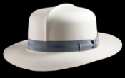 Optimo, Montecristi hat (B721_0122)